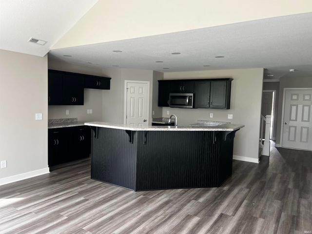 2079 Willow Bend, Huntington, IN 46750