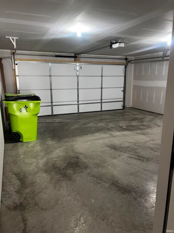 2079 Willow Bend, Huntington, IN 46750