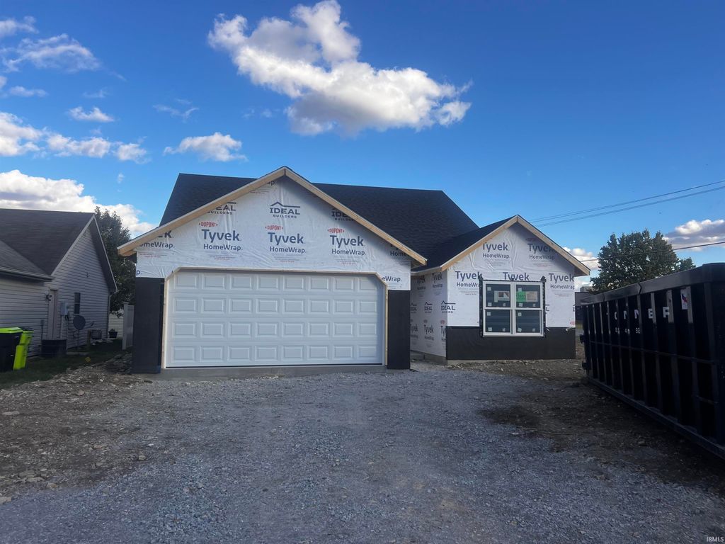 2079 Willow Bend, Huntington, IN 46750