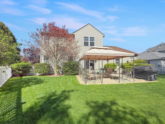 11306 Fleetwood Street, Huntley, IL 60142