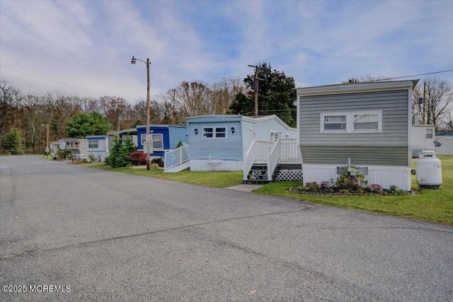 114 Cookstown New Egypt Road C7, Wrightstown, NJ 08562