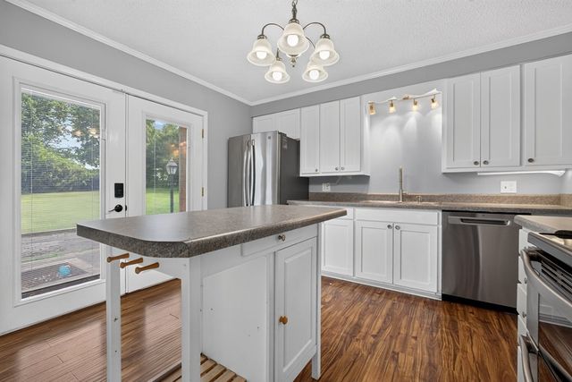 117 Gillen Dr, Sparta, TN 38583