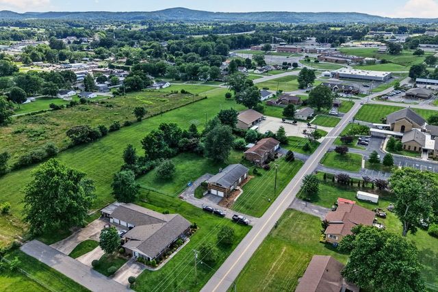 117 Gillen Dr, Sparta, TN 38583