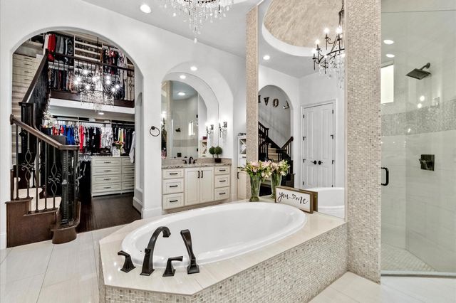 35 Enclave Manor Drive, Sugar Land, TX 77479