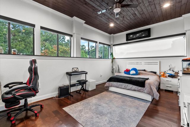 35 Enclave Manor Drive, Sugar Land, TX 77479