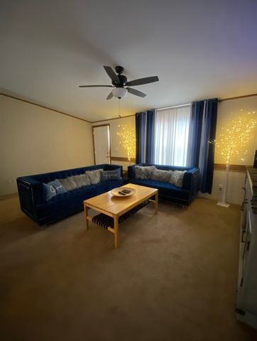 50 CANDLELIGHT Drive 50, Sauk Village, IL 60411