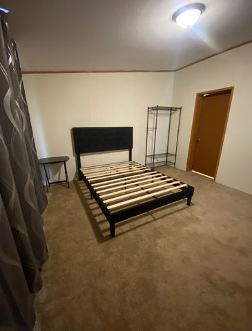 50 CANDLELIGHT Drive 50, Sauk Village, IL 60411