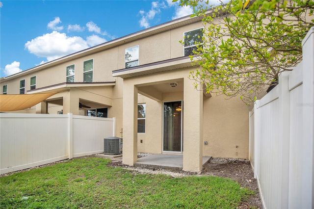 196 WINDFLOWER WAY, Oviedo, FL 32765