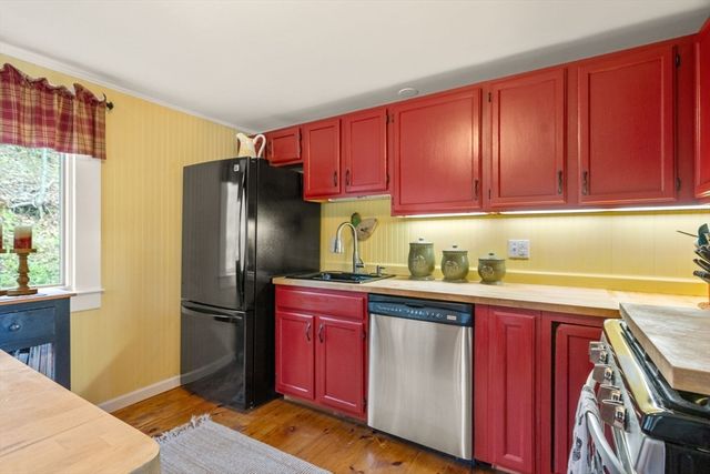 78 Indian Pond Road, Kingston, MA 02364