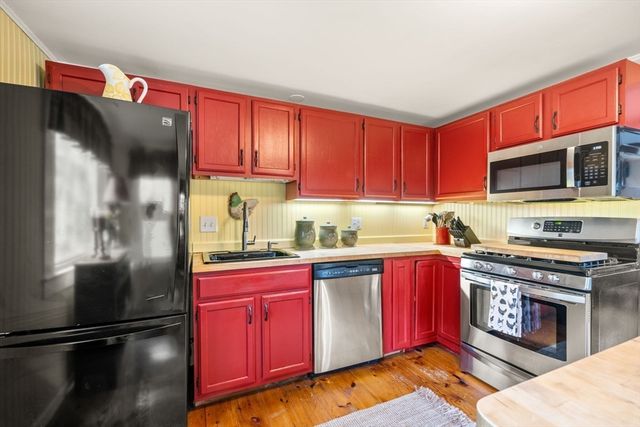 78 Indian Pond Road, Kingston, MA 02364