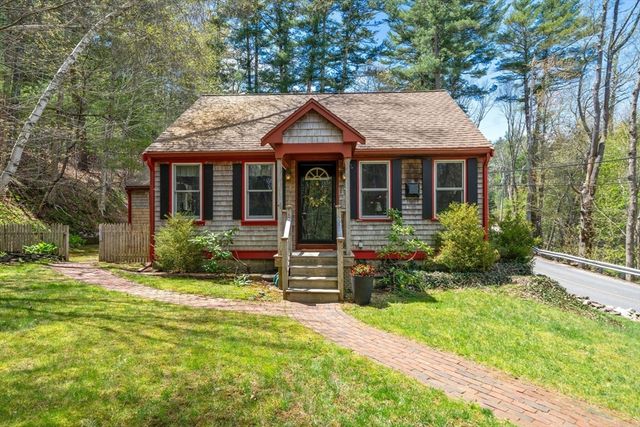 78 Indian Pond Road, Kingston, MA 02364