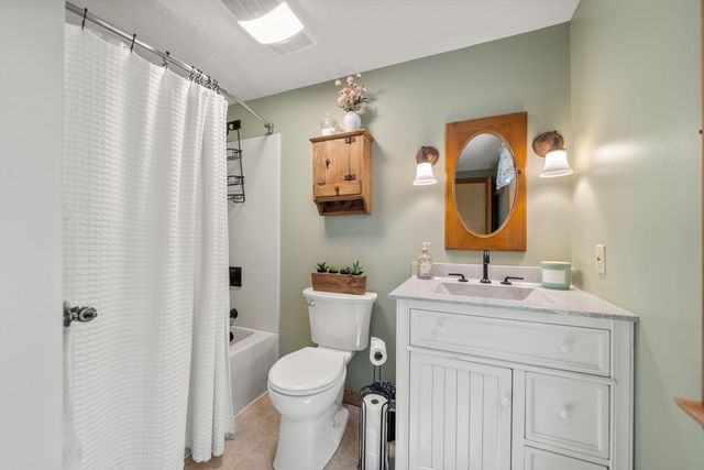 78 Indian Pond Road, Kingston, MA 02364