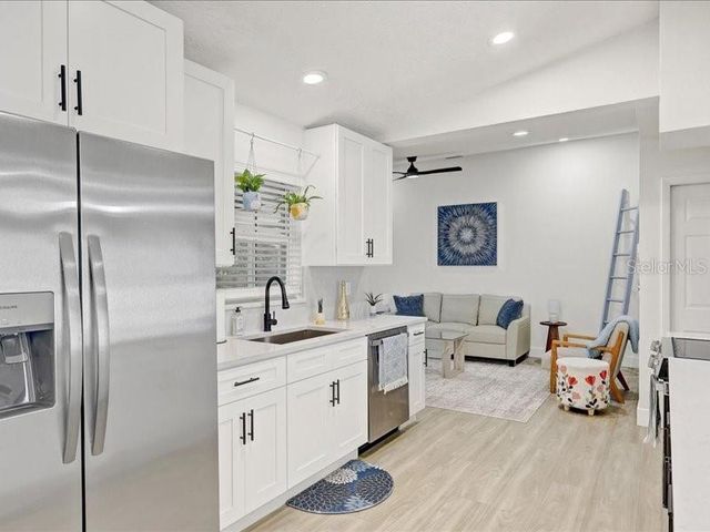 6505 64TH LANE E, Palmetto, FL 34221