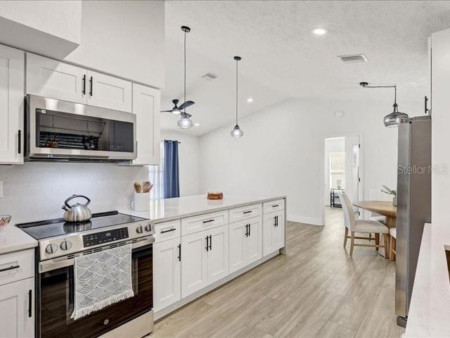 6505 64TH LANE E, Palmetto, FL 34221