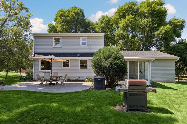4147 Hull Road, Minnetonka, MN 55305