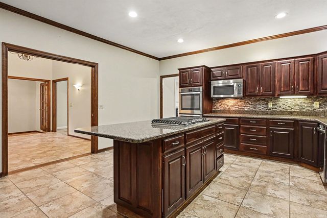 51125 Midlothian Court, Granger, IN 46530