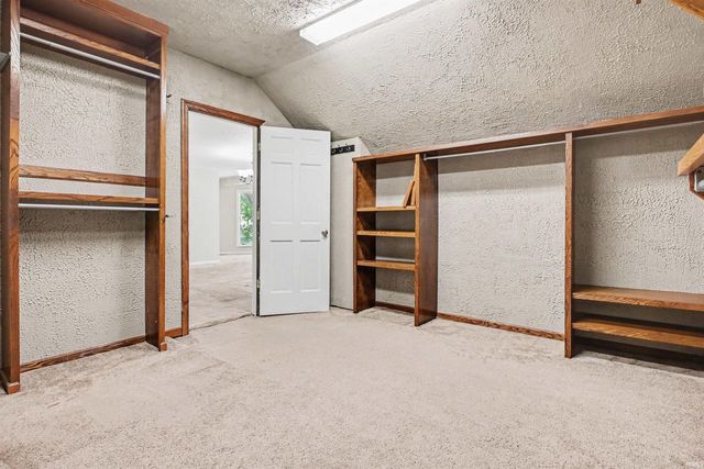 51125 Midlothian Court, Granger, IN 46530