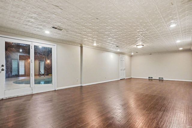 51125 Midlothian Court, Granger, IN 46530