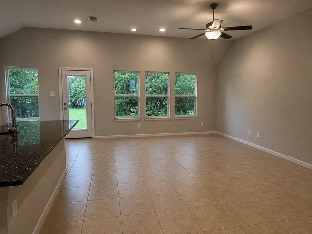 19903 Lincoln CV, Lago Vista, TX 78645