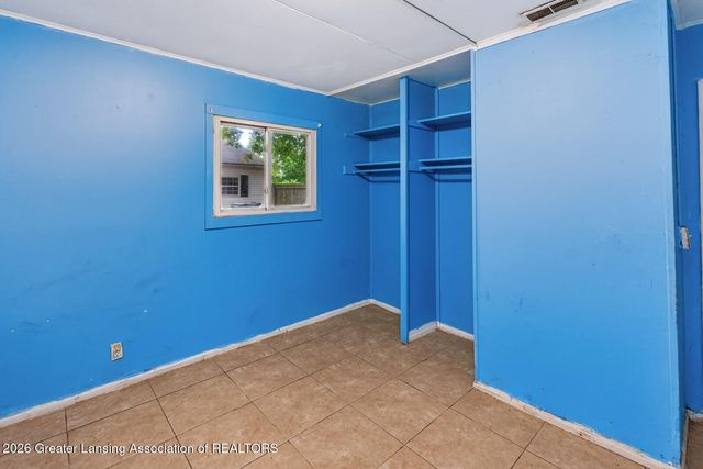 1223 Warwick Drive, Lansing, MI 48910