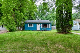 1223 Warwick Drive, Lansing, MI 48910