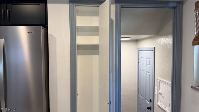 24420 Glenbrook Boulevard, Euclid, OH 44117