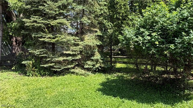 24420 Glenbrook Boulevard, Euclid, OH 44117