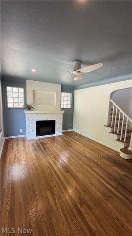 24420 Glenbrook Boulevard, Euclid, OH 44117