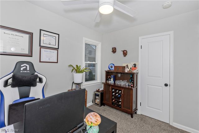 1608 Sunview Road, Lyndhurst, OH 44124