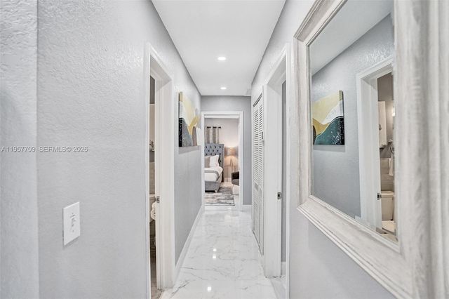 1005 SE 9th Ave, Deerfield Beach, FL 33441