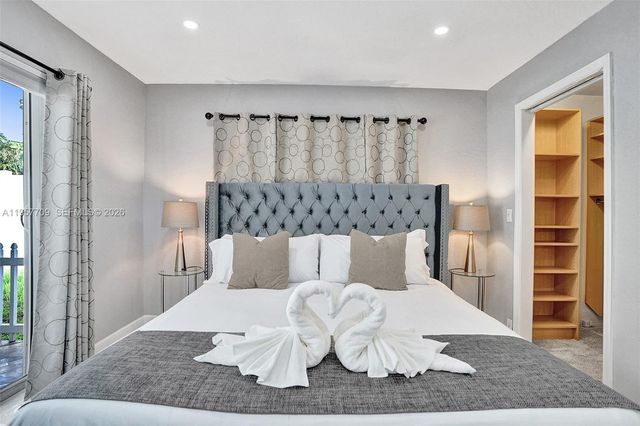 1005 SE 9th Ave, Deerfield Beach, FL 33441