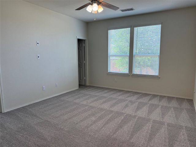 2225 Heaton Street, Forney, TX 75126