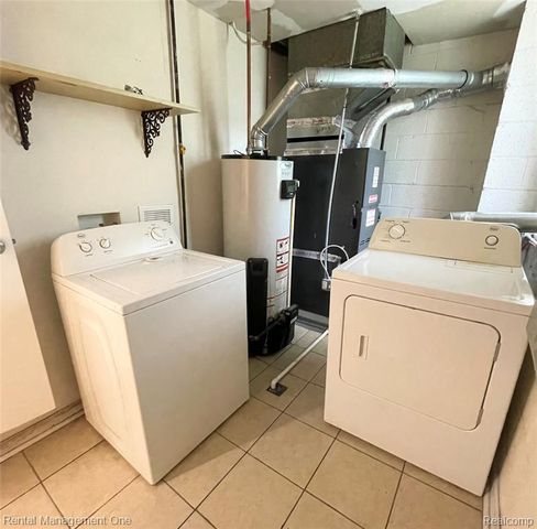 29518 Joy Road, Livonia, MI 48150