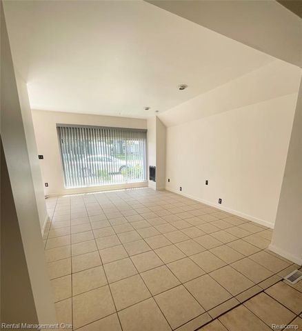 29518 Joy Road, Livonia, MI 48150