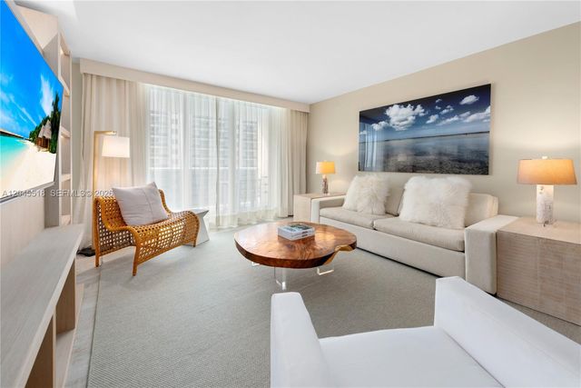 102 24th Street 1110, Miami Beach, FL 33139