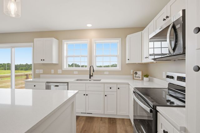 193 Rigling Rd, Loretto, TN 38469