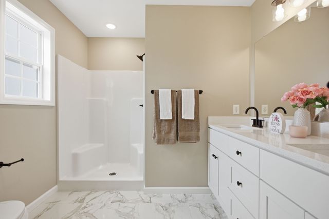193 Rigling Rd, Loretto, TN 38469