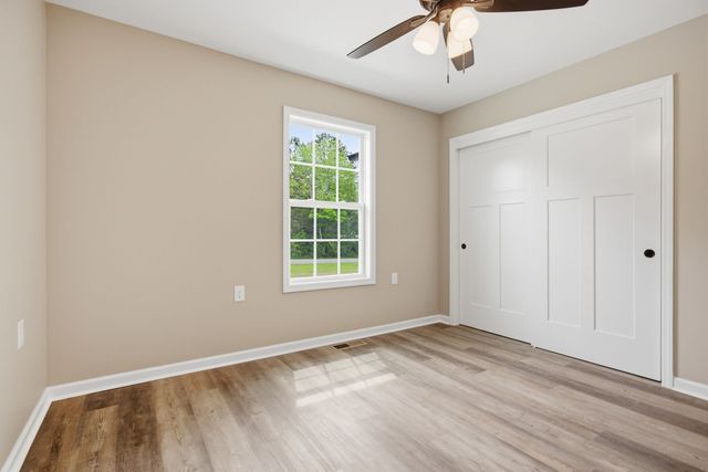 193 Rigling Rd, Loretto, TN 38469