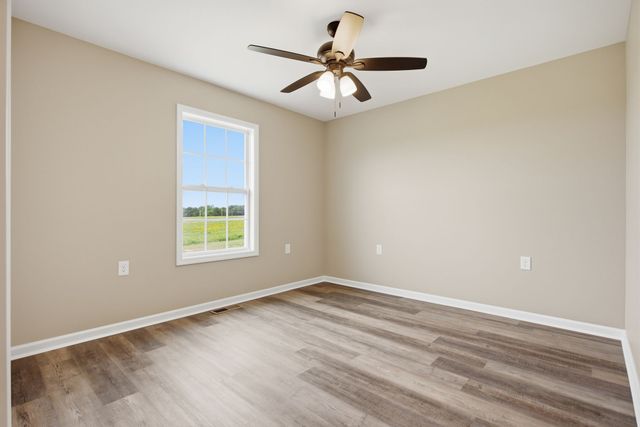 193 Rigling Rd, Loretto, TN 38469