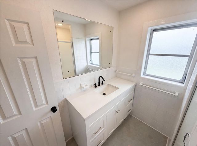 567 BAYWOOD DRIVE N, Dunedin, FL 34698