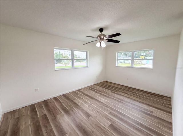 567 BAYWOOD DRIVE N, Dunedin, FL 34698