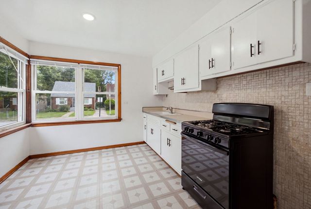 12212 S Morgan Street, Chicago, IL 60643