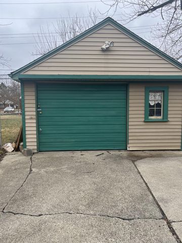 6585 Dolphin Street, Dearborn Heights, MI 48127