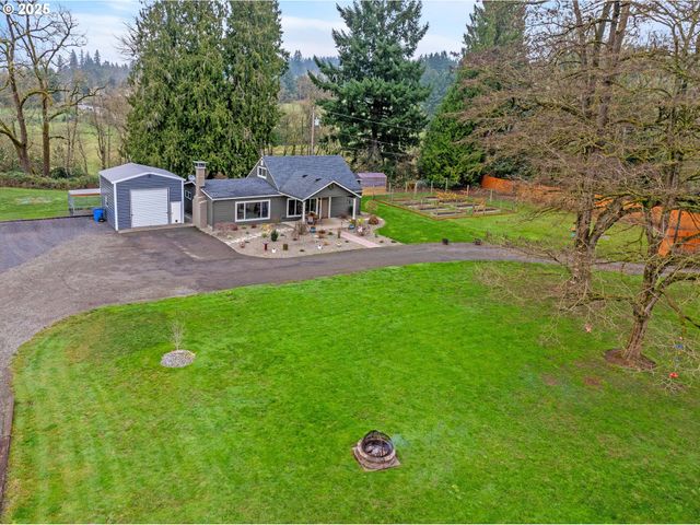 17006 Ne 182ND Ave, Brush Prairie, WA 98606