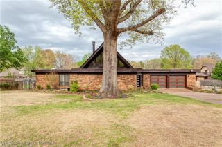 11 Riverlyn Drive, Fort Smith, AR 72903