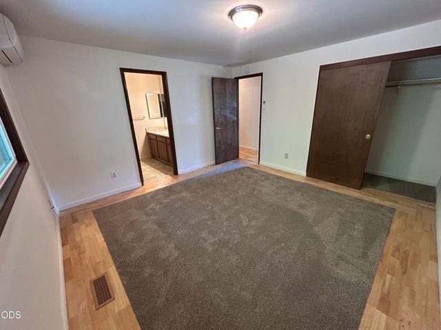 144 Belindy Circle, Grants Pass, OR 97527