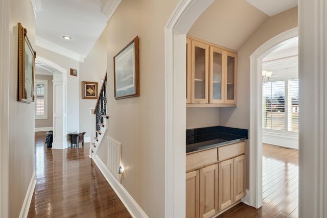 115 MEADOWBROOK DR, Bolivar, TN 38008