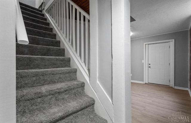 1637 Waverly Avenue, Cincinnati, OH 45214