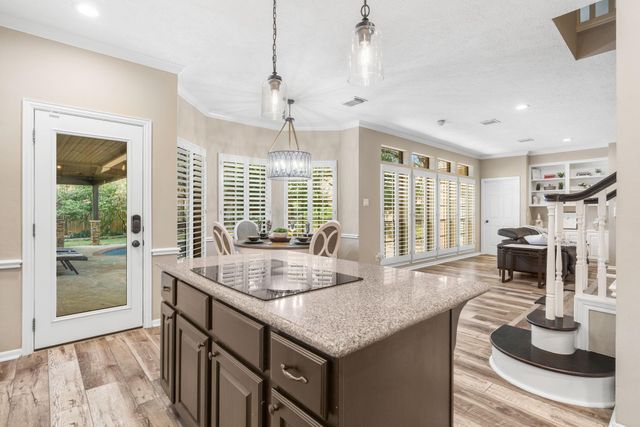 34 Smokestone Drive, The Woodlands, TX 77381