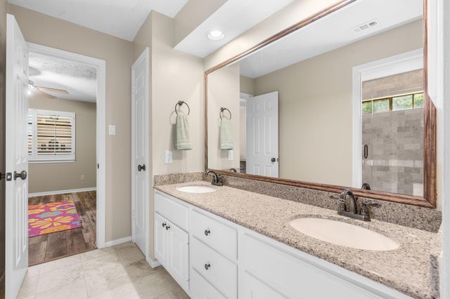 34 Smokestone Drive, The Woodlands, TX 77381